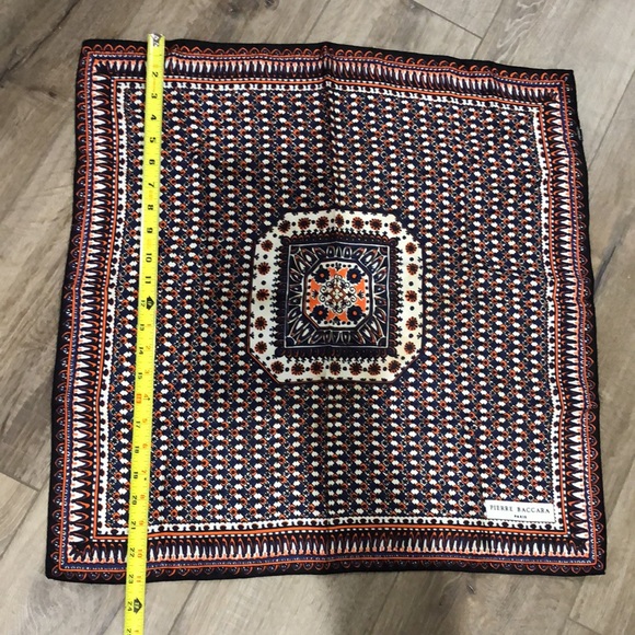 PIERRE BACCARA PARIS Vintage Silk Scarf - Picture 7 of 8